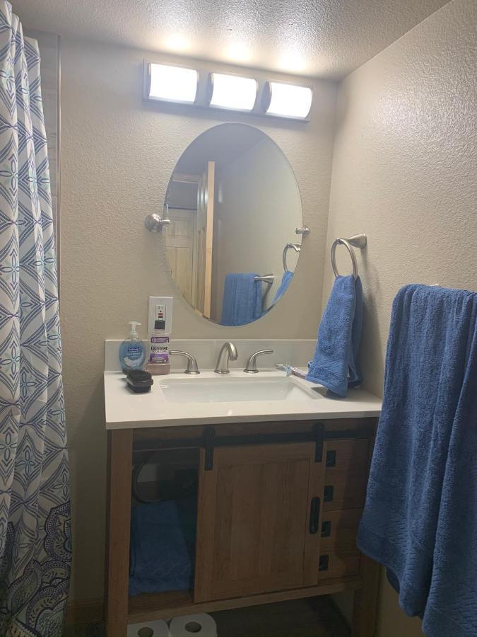 Dillon Ave Homes Cheyenne Kamer foto